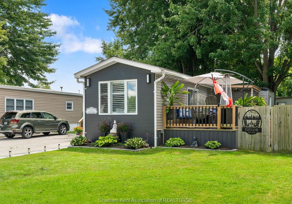 23-sutton-court-chatham-ontario-26020430
