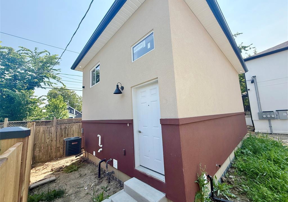 1740-buckingham-drive-windsor-ontario-26020432