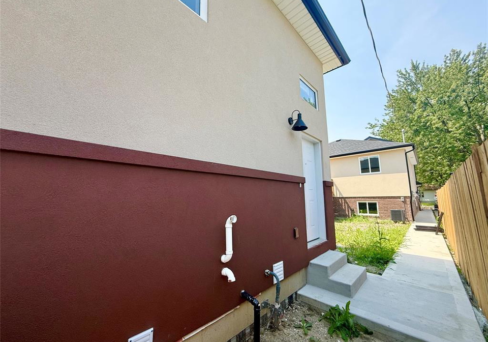 1740-buckingham-drive-windsor-ontario-26020432