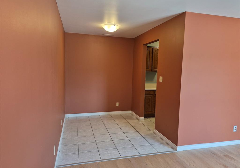 3875-tecumseh-road-east-windsor-ontario-26020438