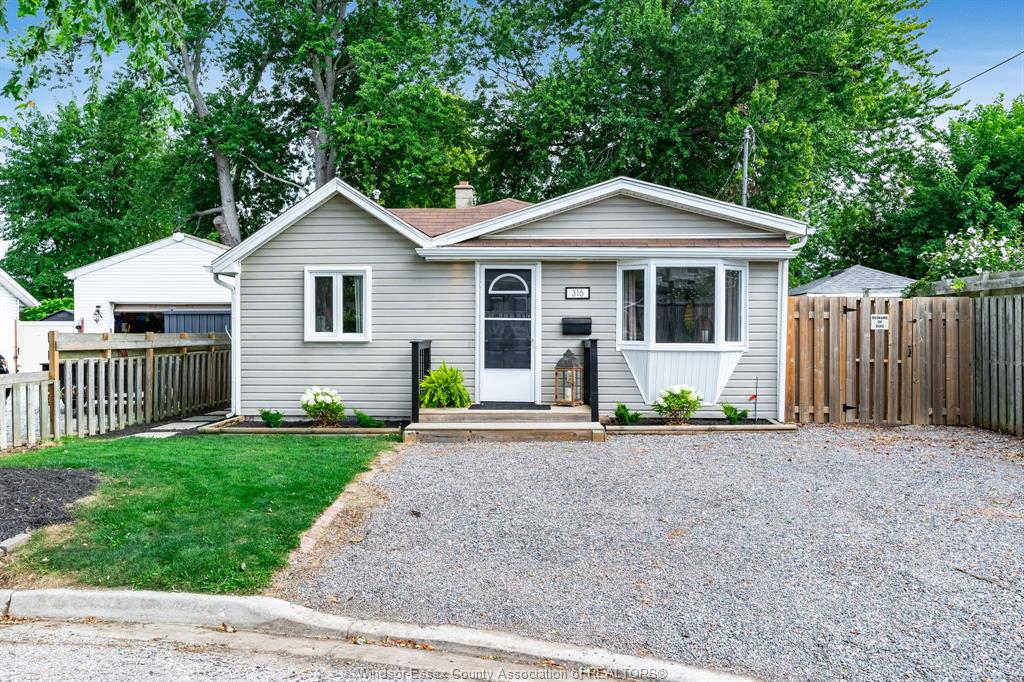 316-erieview-drive-kingsville-ontario-26020443