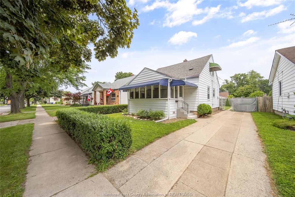 1756-westcott-road-windsor-ontario-26020449