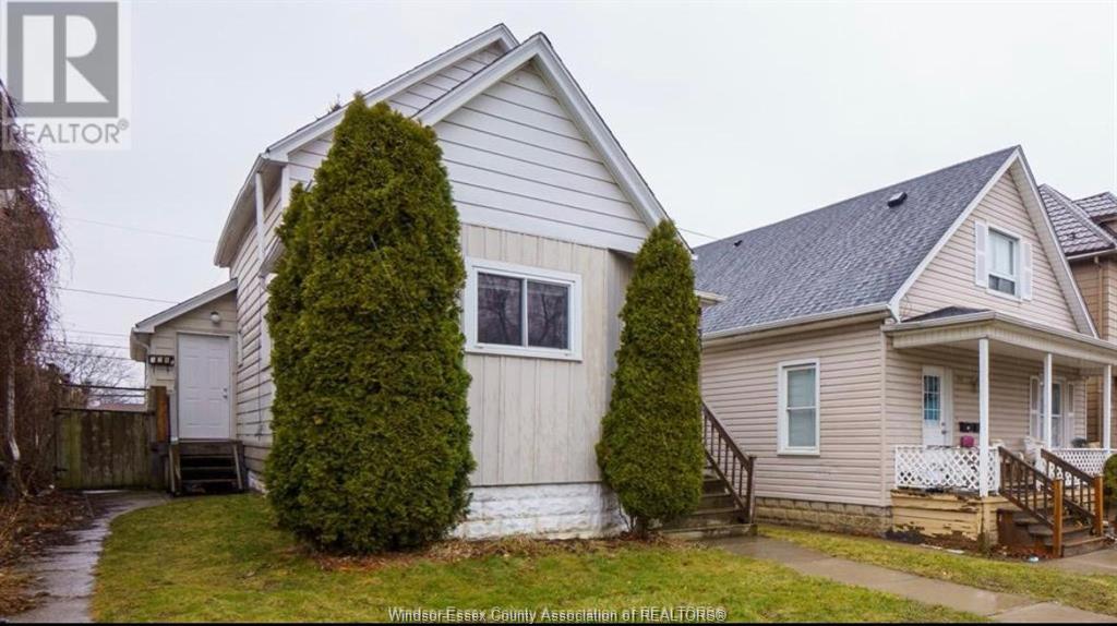 329-pierre-avenue-windsor-ontario-26020460