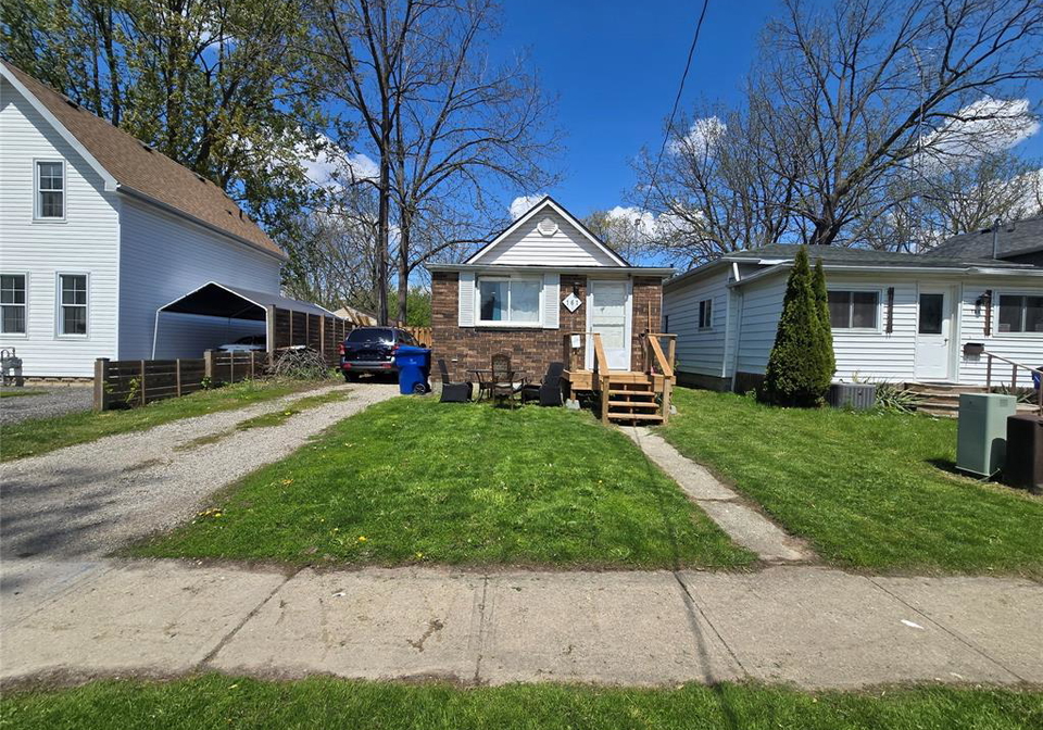 161-wellington-street-east-chatham-ontario-26020464