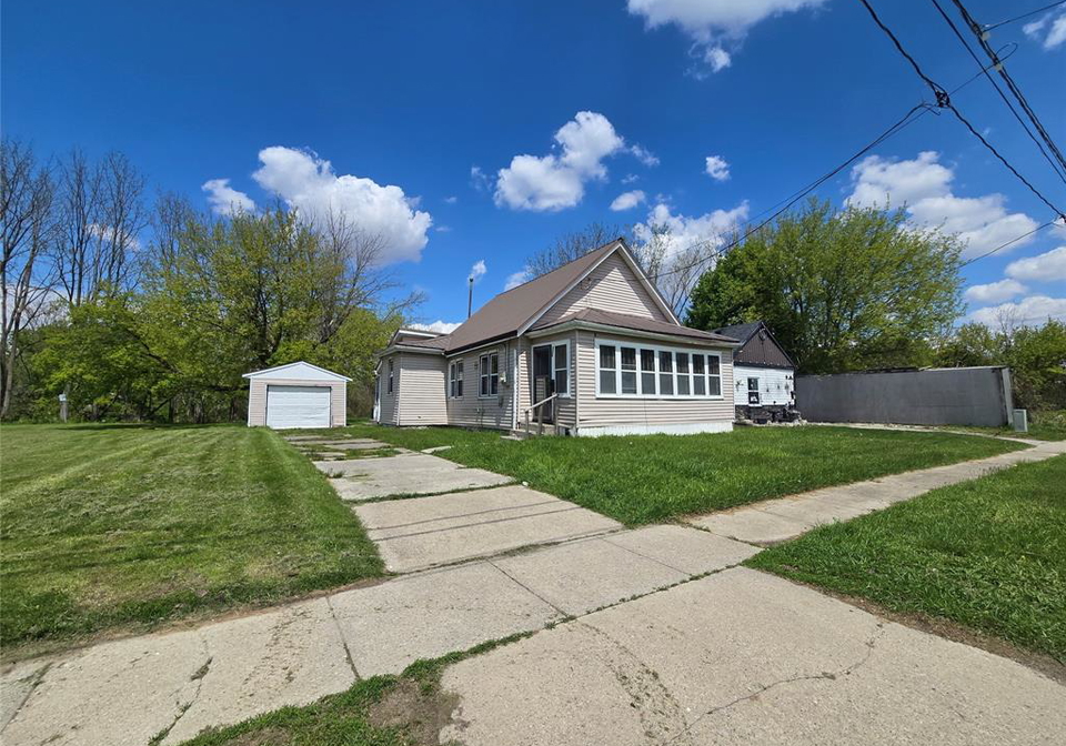253-king-street-east-chatham-ontario-26020466