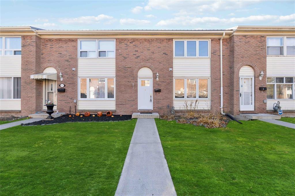 885-carleton-place-sarnia-ontario-26020477