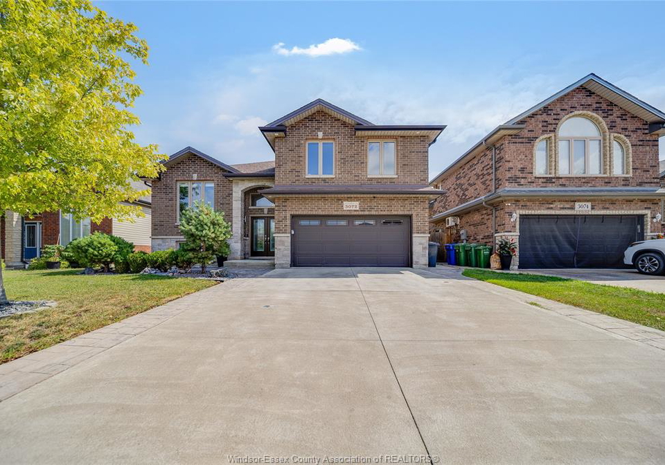 3072-troup-crescent-windsor-ontario-26020495