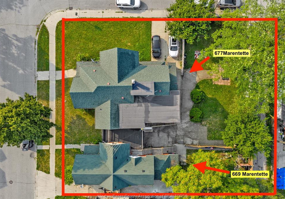 677-marentette-windsor-ontario-26020504