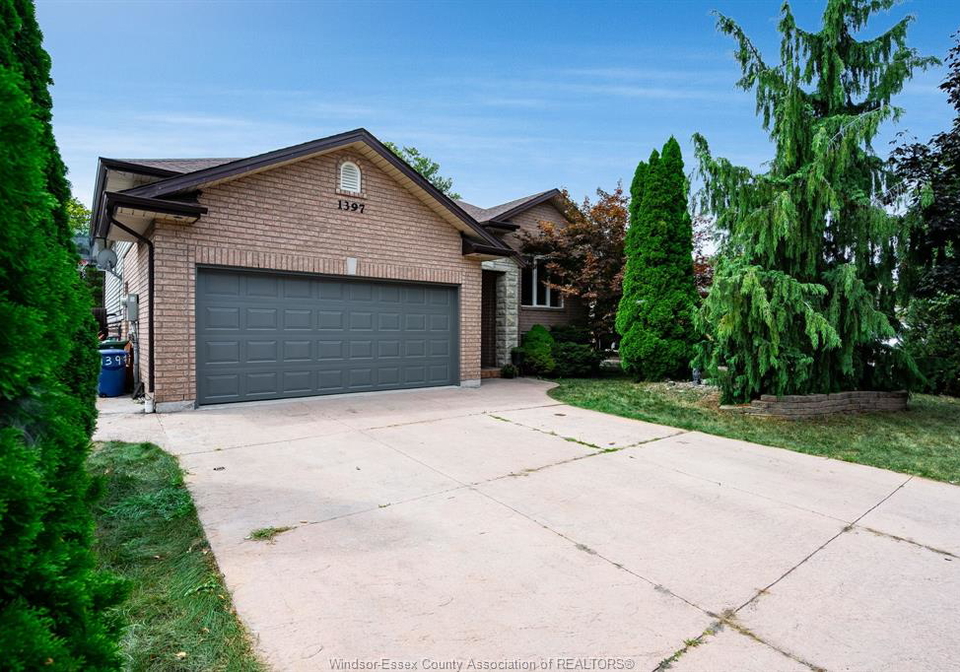 1397-morningstar-avenue-tecumseh-ontario-26020506