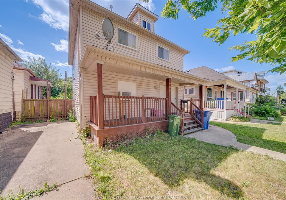 989-windsor-avenue-windsor-ontario-26020521