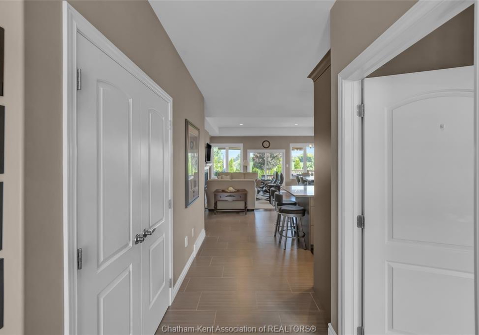 67-valencia-drive-chatham-ontario-26020536