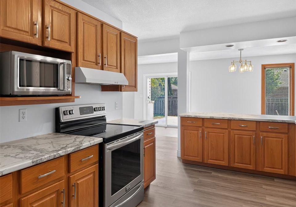102-northern-pine-place-chatham-ontario-26020550