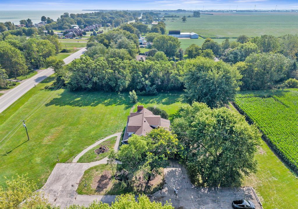 620-county-road-2-lakeshore-ontario-26020553