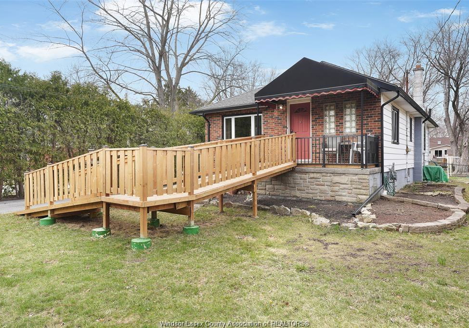 616-ducharme-street-windsor-ontario-26020575