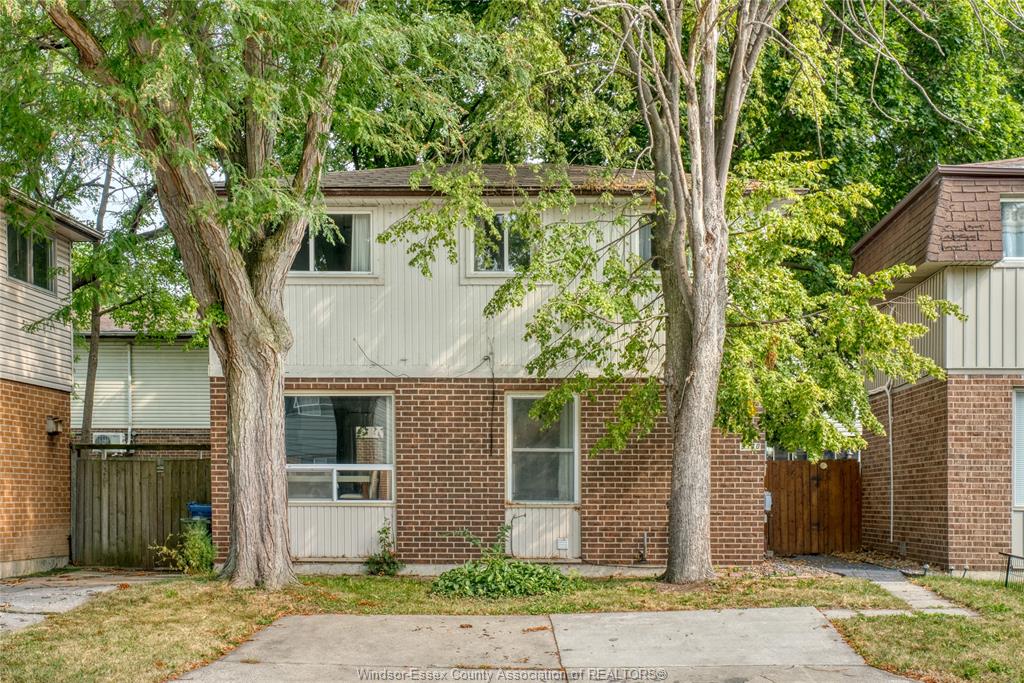 9370-aire-court-windsor-ontario-26020577