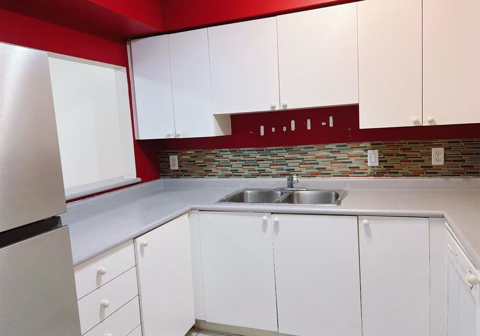 2620-norfolk-street-windsor-ontario-26020591