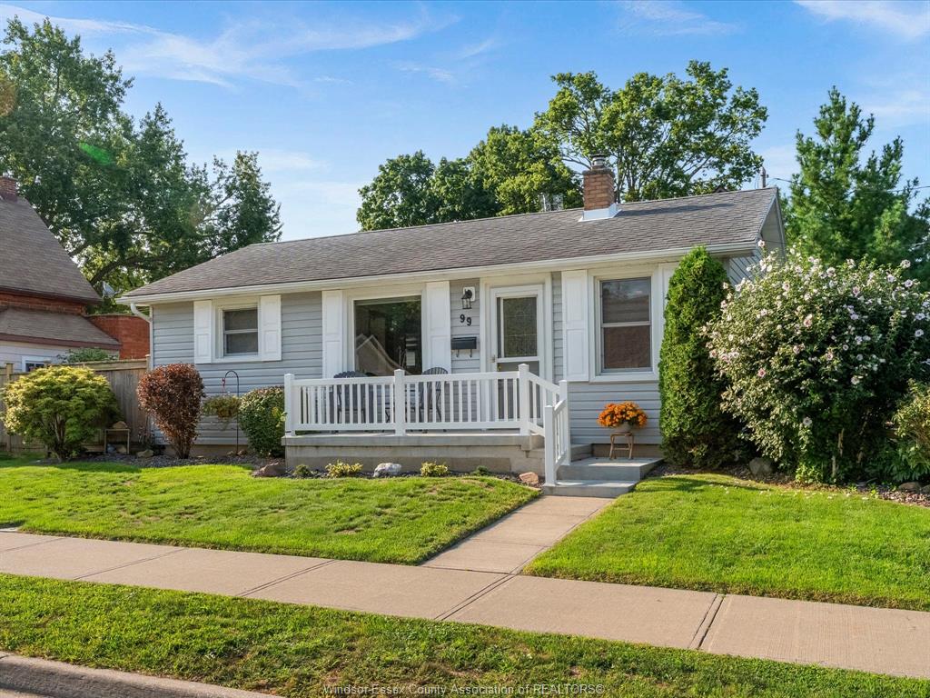 99-pear-street-west-kingsville-ontario-26020593