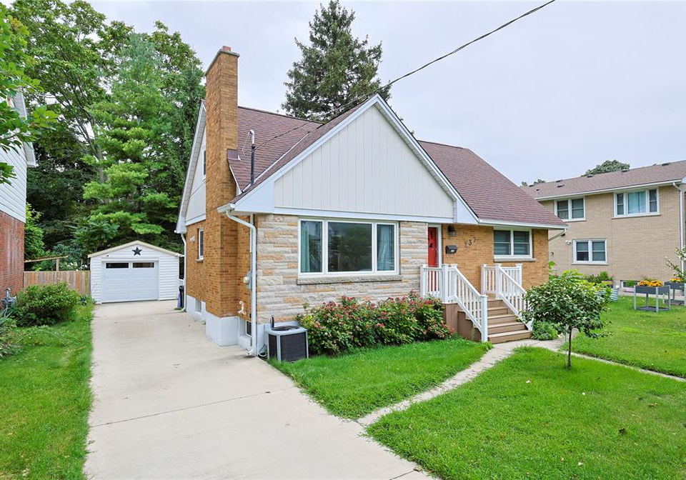 237-essex-street-sarnia-ontario-26020599