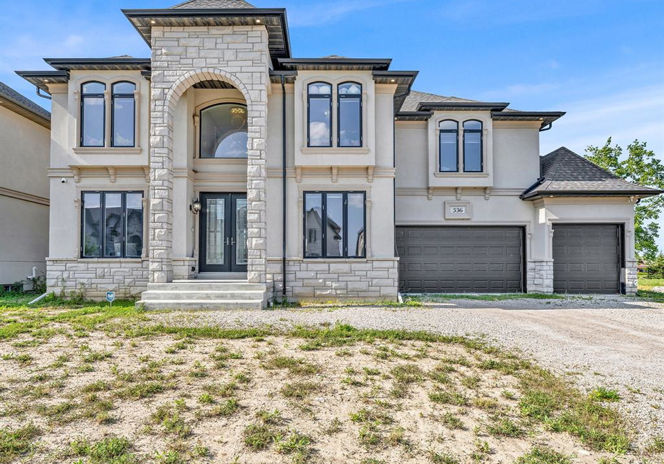 336-benson-court-amherstburg-ontario-26020606