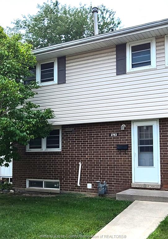 2763-meadowbrook-lane-windsor-ontario-26020611