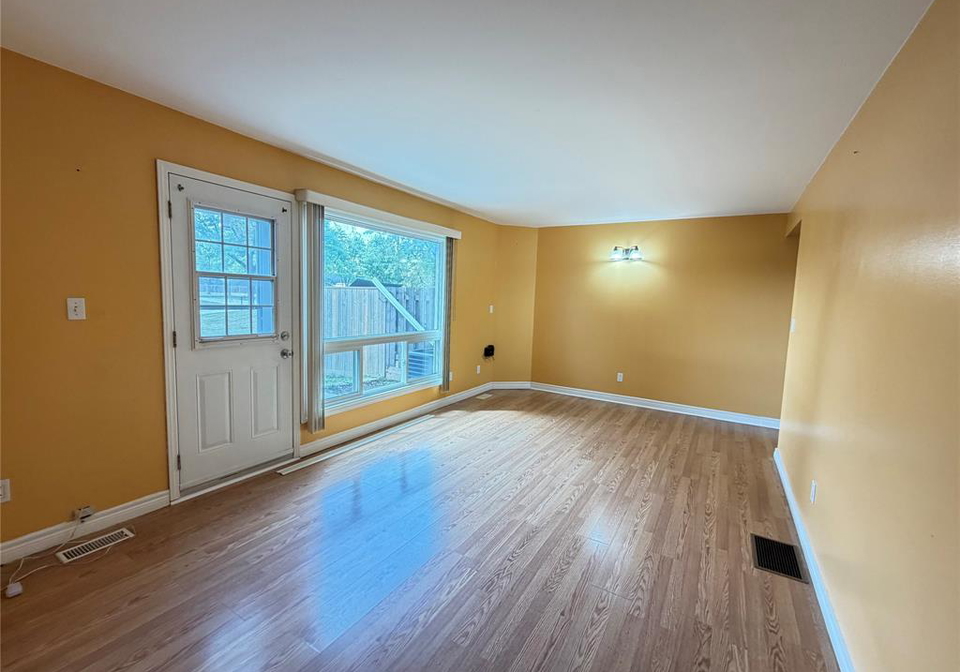 2763-meadowbrook-lane-windsor-ontario-26020611