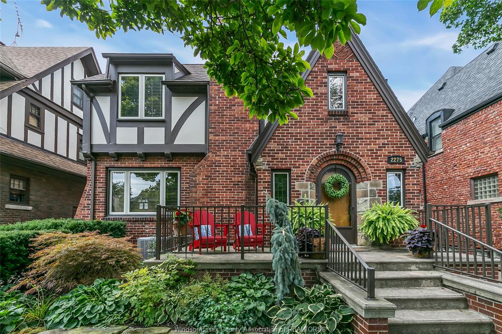 2275-victoria-avenue-windsor-ontario-26020612