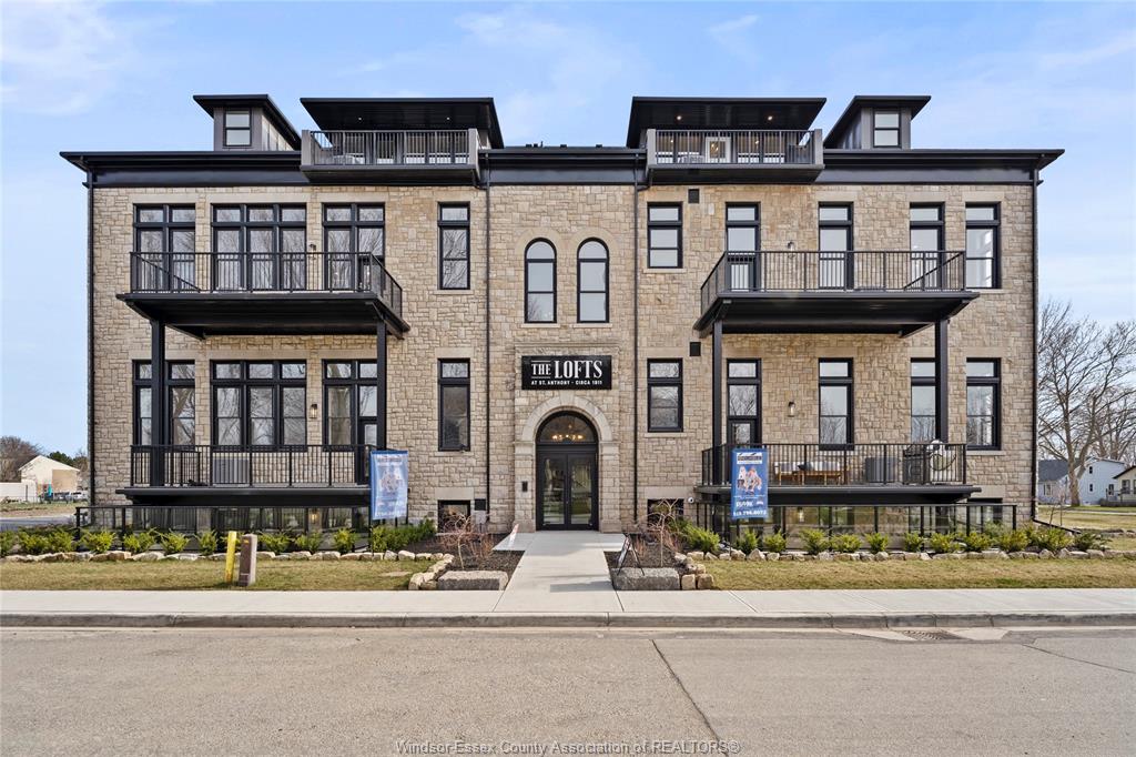 247-brock-street-amherstburg-ontario-26020614
