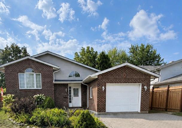 5-allen-court-amherstburg-ontario-26020615