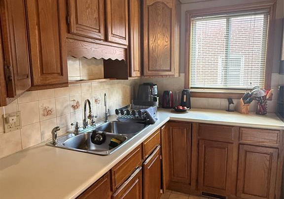 1310-askin-avenue-windsor-ontario-26020616