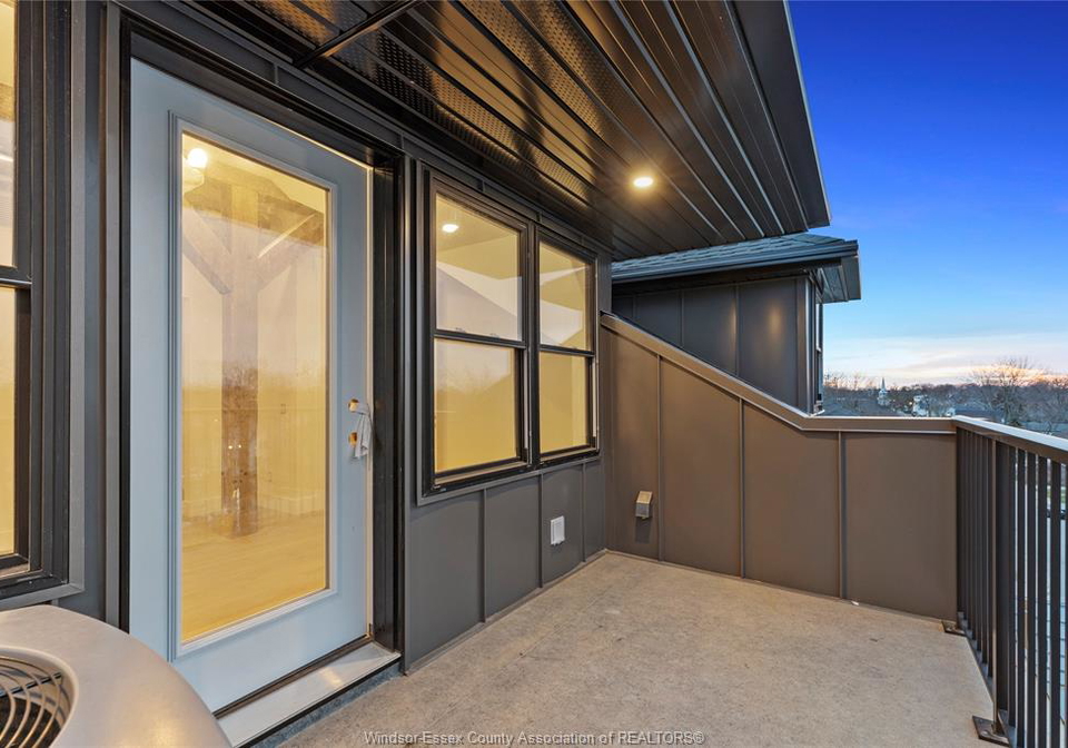 247-brock-street-amherstburg-ontario-26020624