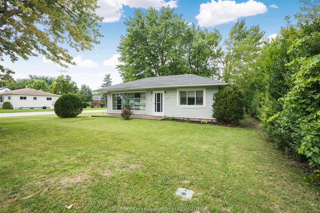 113-queen-st-street-north-tilbury-ontario-26020638
