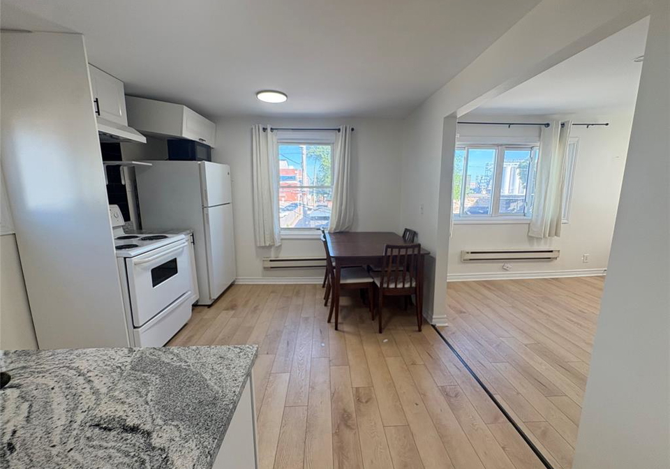 1769-assumption-street-windsor-ontario-26020654