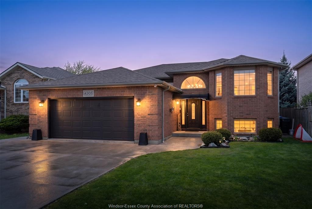 4205-barton-crescent-windsor-ontario-26020655