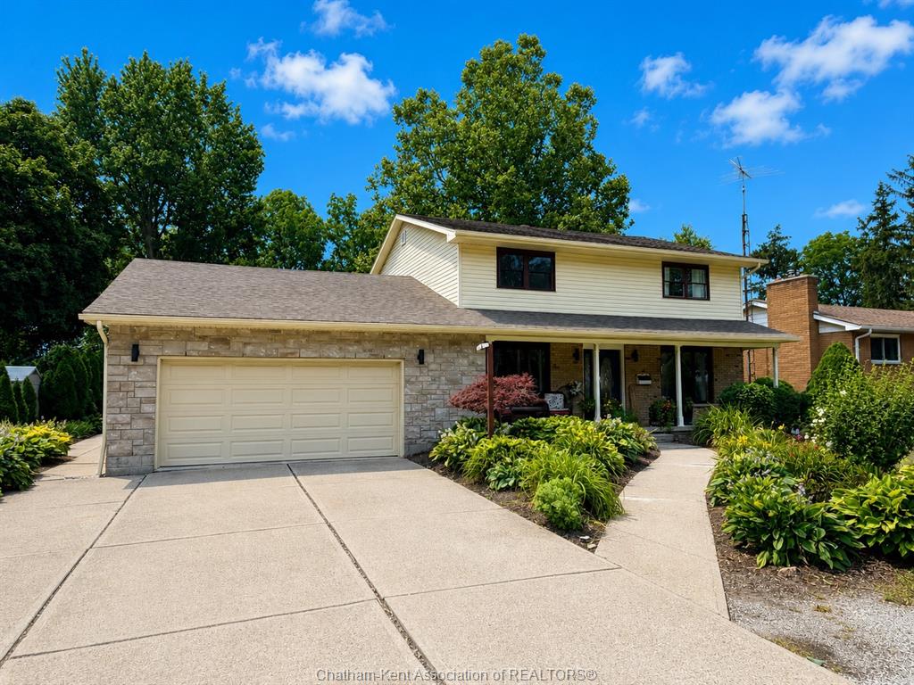 2053-dufferin-avenue-wallaceburg-ontario-26020676