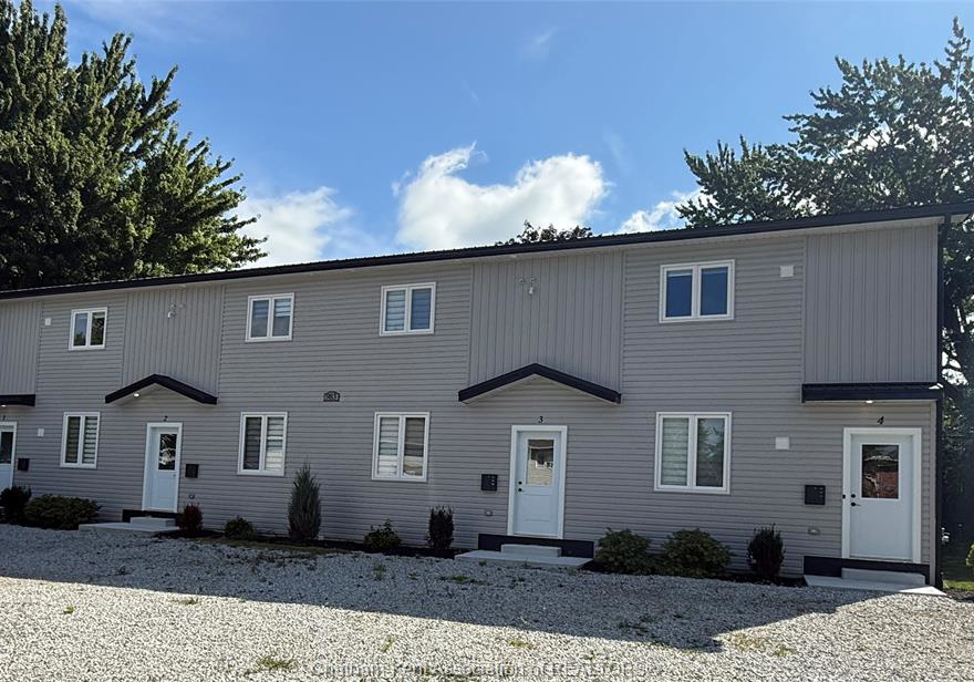 983-chandler-street-dresden-ontario-26020687