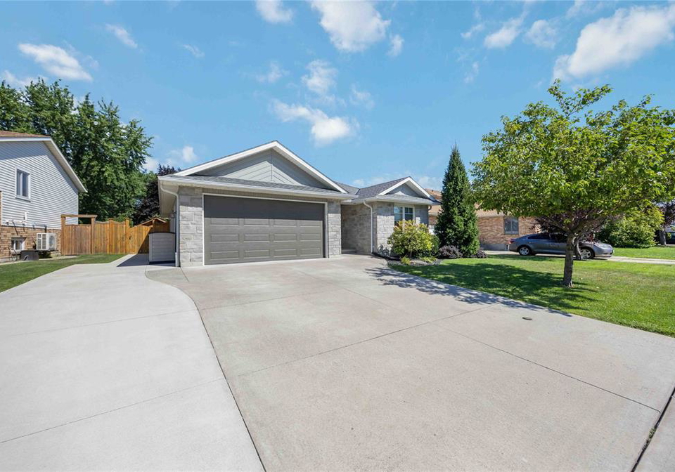 1040-finch-drive-sarnia-ontario-26020700