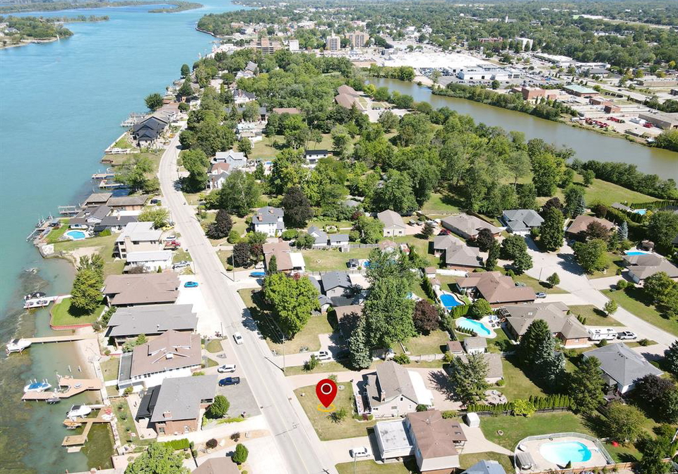 593-dalhousie-amherstburg-ontario-26020704