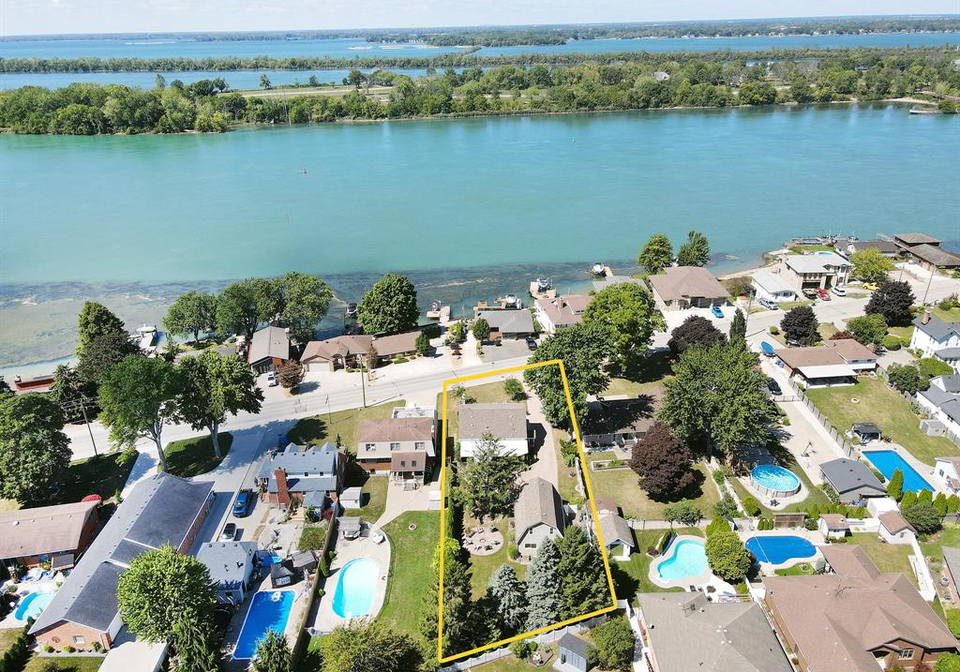 593-dalhousie-amherstburg-ontario-26020704