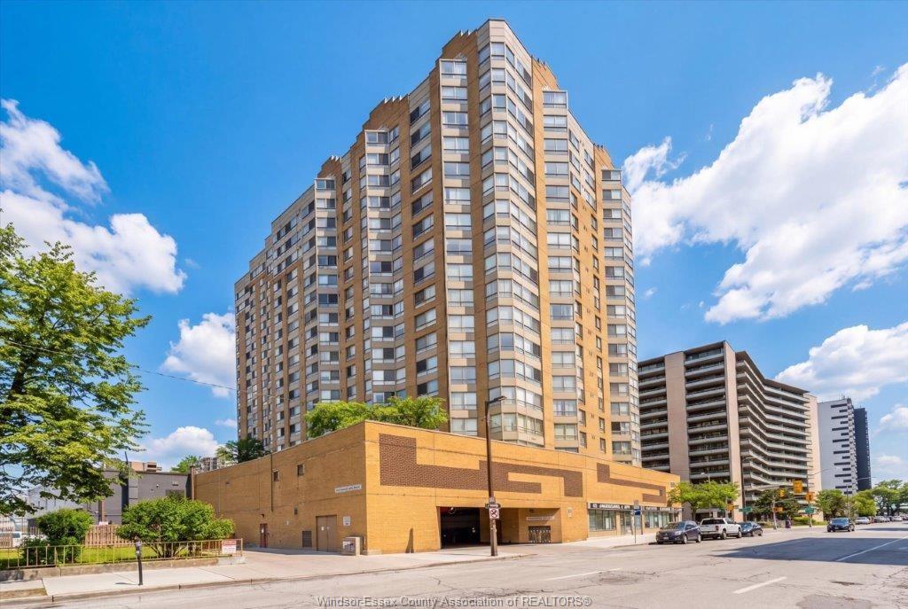 75-riverside-drive-windsor-ontario-26020718