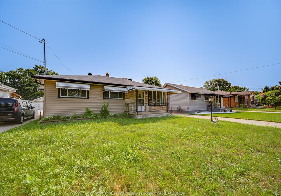 1650-glendale-windsor-ontario-26020747