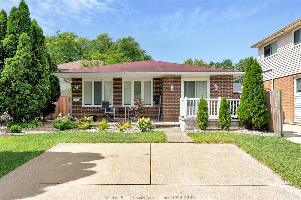 1273-aire-place-windsor-ontario-26020751
