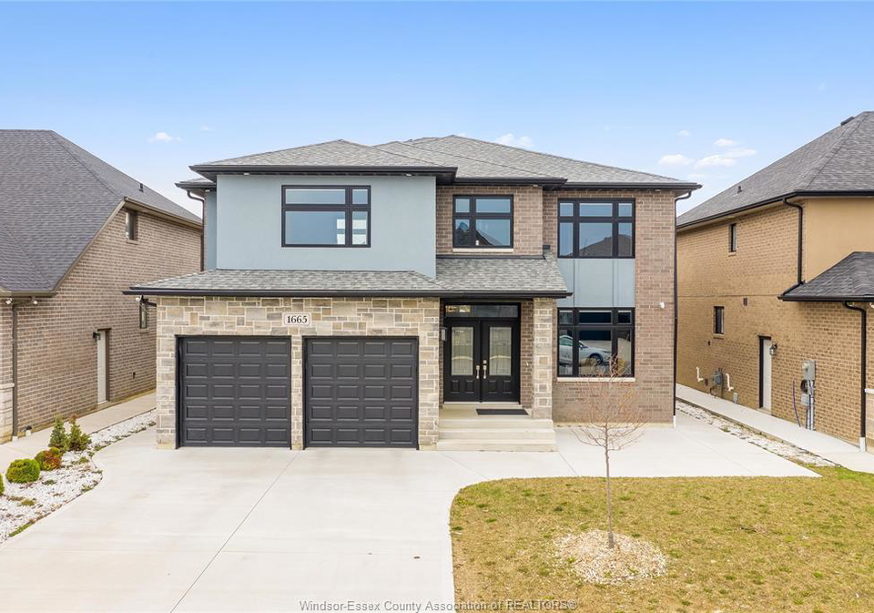 1665-rockport-street-windsor-ontario-26020755