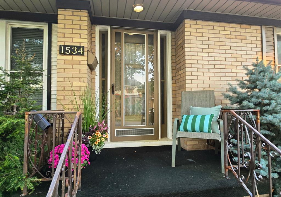 1534-pillette-road-windsor-ontario-26020758
