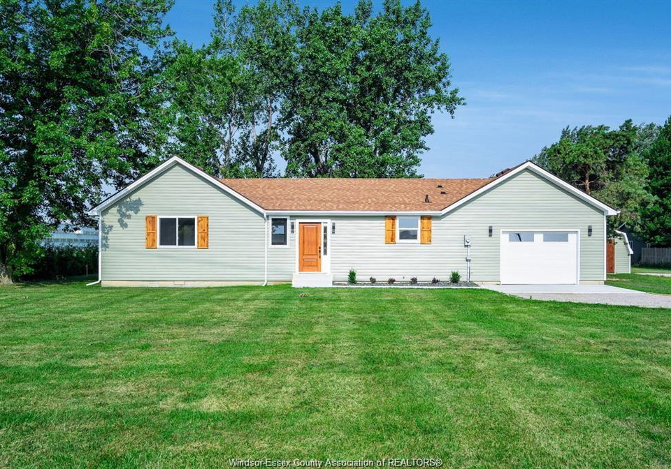 1175-highway-77-leamington-ontario-26020765