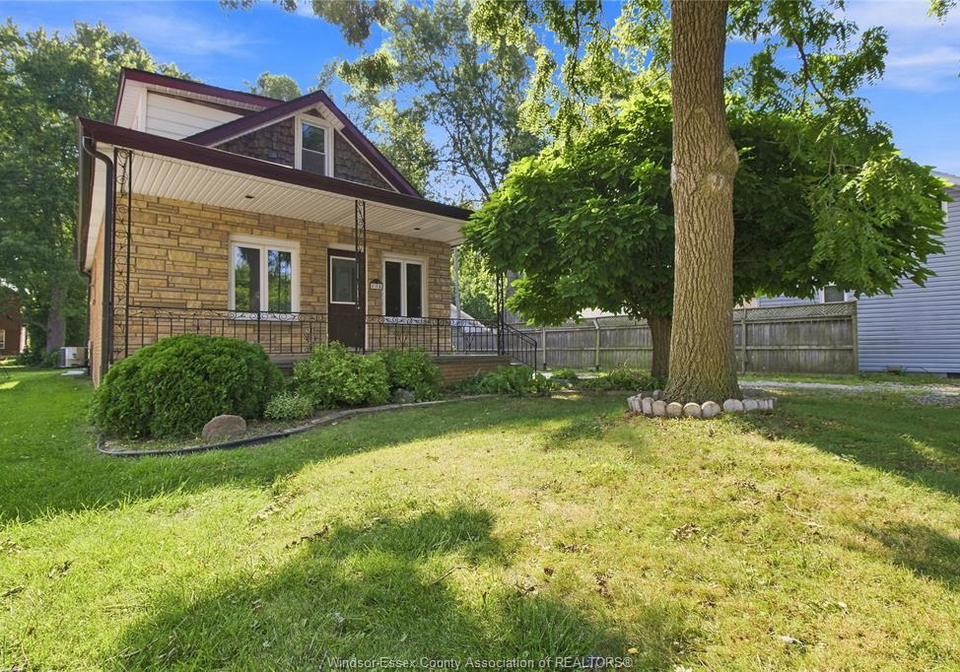134-alexander-avenue-lakeshore-ontario-26020784