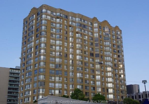 75-riverside-drive-windsor-ontario-26020796