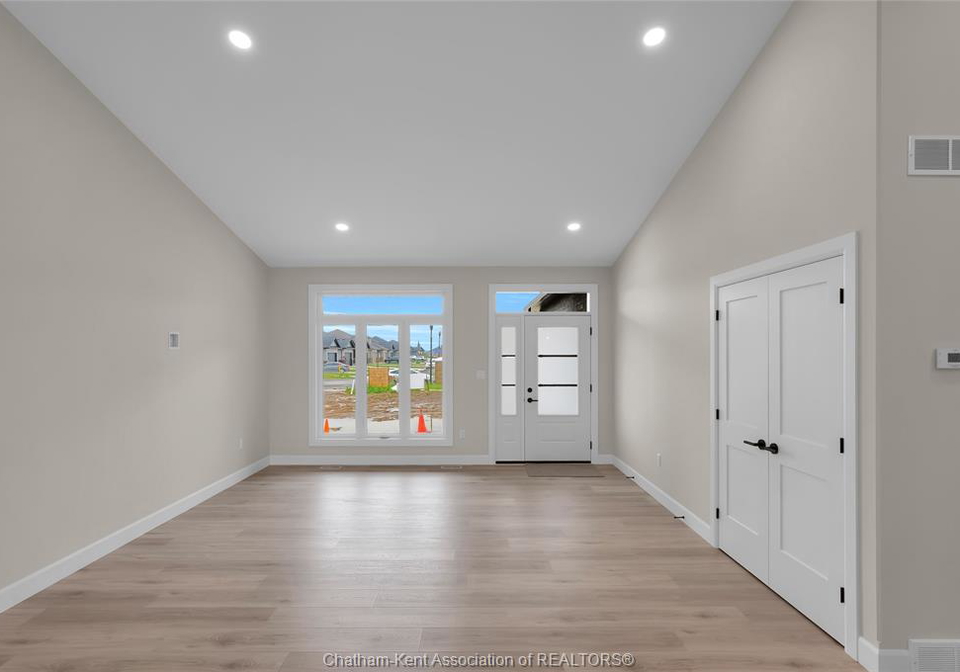 587-keil-trail-north-chatham-ontario-26020805