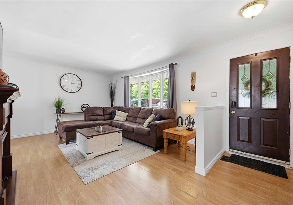 315-brentwood-crescent-st-clair-ontario-26020810
