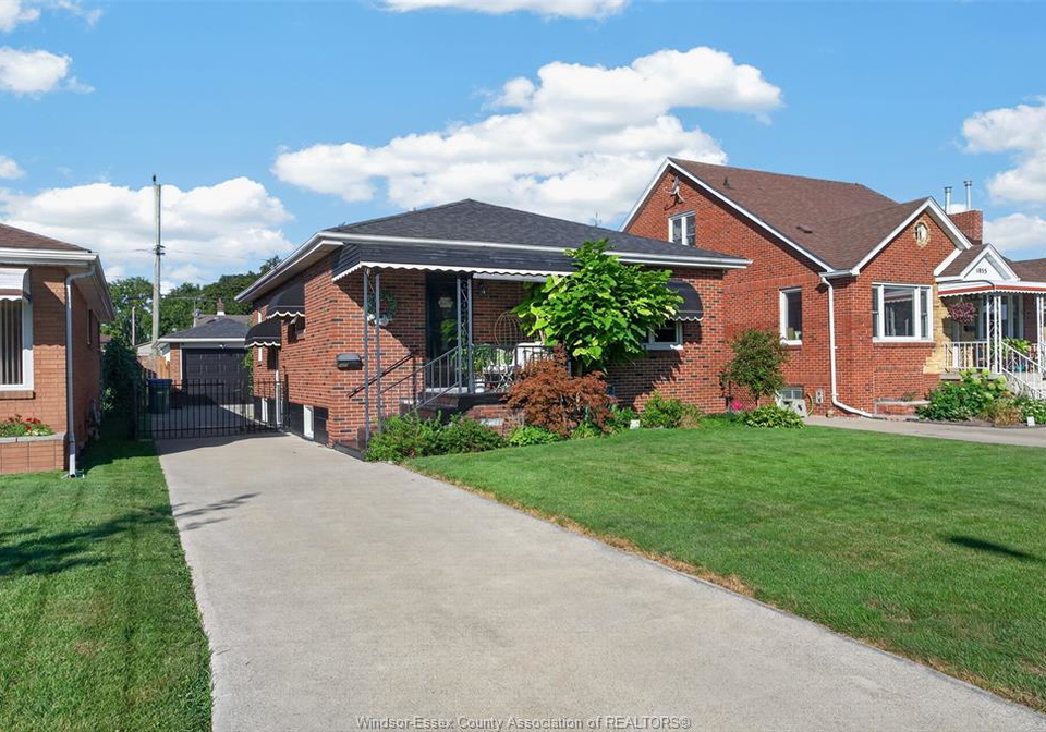 1859-chandler-windsor-ontario-26020820