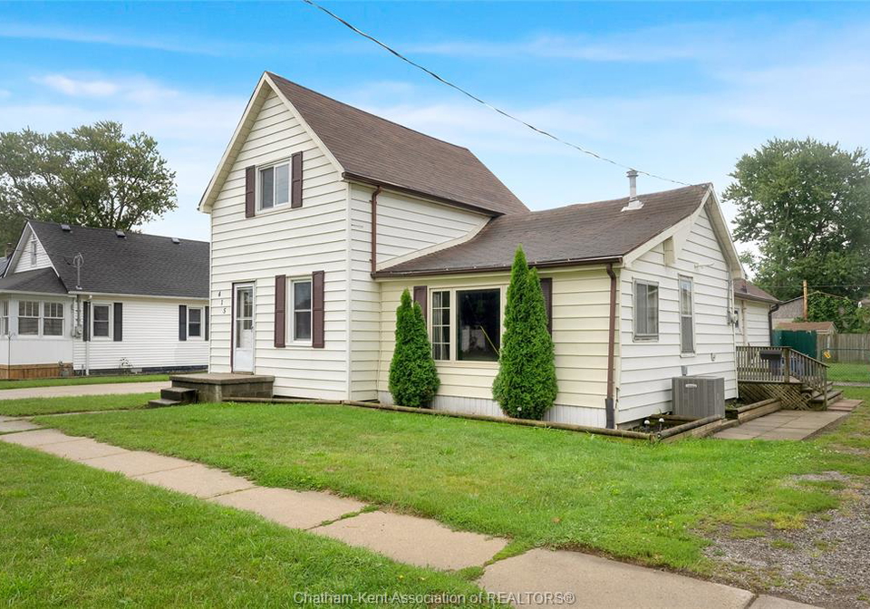 415-queen-street-wallaceburg-ontario-26020836